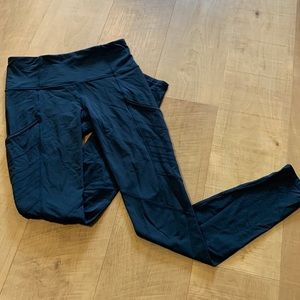 Lululemon leggings sz 4